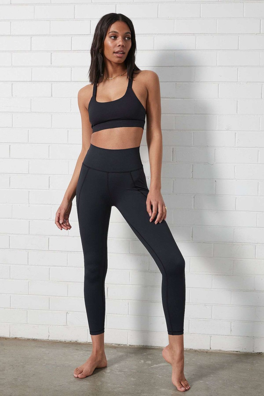 Active + Leisure All Fenix | All Core Legging (Black)