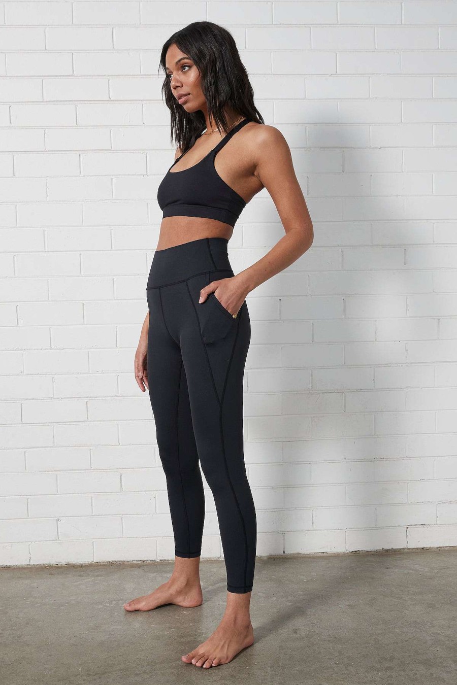 Active + Leisure All Fenix | All Core Legging (Black)